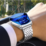 ساعة الجوهرة